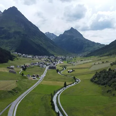 Sonnenkogel Apartment Galtuer